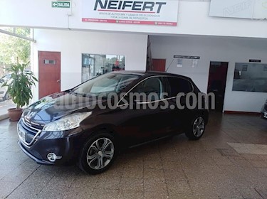 Peugeot 208 Feline 1.6 usado (2013) precio $550.000