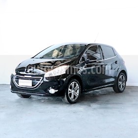 Peugeot 208 Feline 1.6 Pack Cuir usado (2016) color Negro precio $818.000