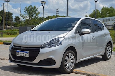 Peugeot 208 Active 1.6 usado (2020) color Gris Aluminium precio $730.000