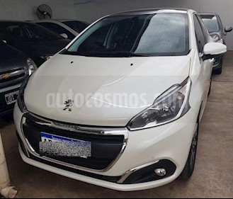Foto venta Auto usado Peugeot 208 Feline 1.6 (2018) color Blanco precio $550.000