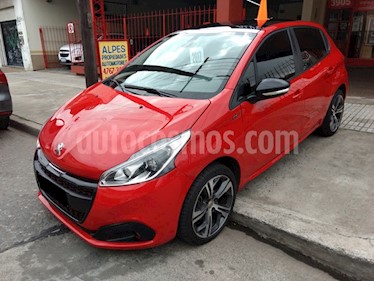 foto Peugeot 208 GT 1.6 THP usado (2017) color Rojo Aden precio $910.000
