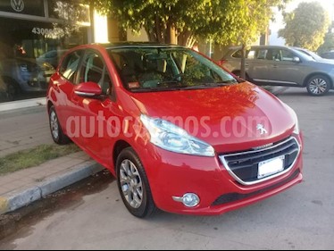 foto Peugeot 208 GT 1.6 THP usado (2015) color Rojo precio $550.000