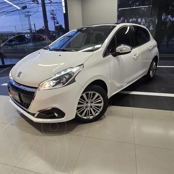 Foto Peugeot 208 1.6L Allure Pack Aut usado (2020) color Blanco financiado en mensualidades(enganche $64,038 mensualidades desde $4,897)