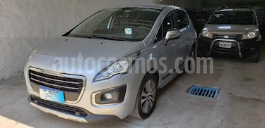 foto Peugeot 3008 SUV GT Line THP Tiptronic usado (2017) color Gris Claro precio $1.849.000