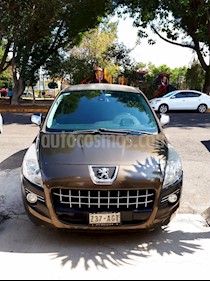 foto Peugeot 3008 Allure Family usado (2012) color Café Hickory precio $145,000