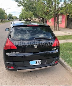 Peugeot 3008 Allure usado (2014) color Negro Perla precio $400.000