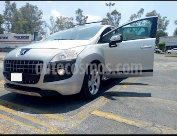 Peugeot 3008 Turbo usado (2011) color Plata precio $116,000