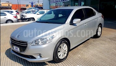 Foto venta Auto Seminuevo Peugeot 301 Active Aut (2017) color Plata precio $185,000