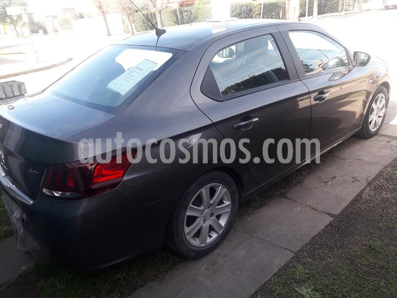 Peugeot 301 Allure 1.6 Plus Tiptronic usado (2018) color Gris Shark precio $800.000