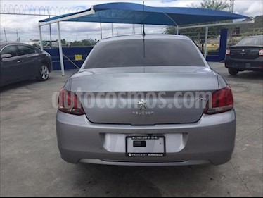 foto Peugeot 301 Allure Aut usado (2018) color Plata precio $205,000
