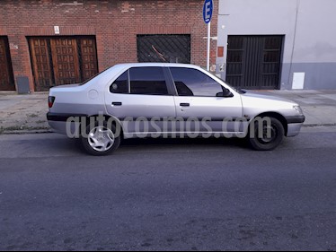 foto Peugeot 306 XR 5P usado (1998) color Gris precio $95.000