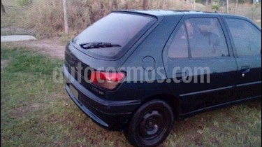 Foto venta Auto usado Peugeot 306 XR 5P (1997) color Verde precio $95.000