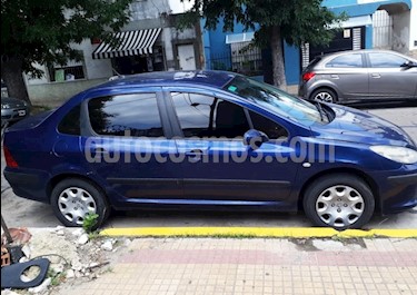 Peugeot 307 4P 2.0 XS HDi usado (2007) color Azul precio $220.000