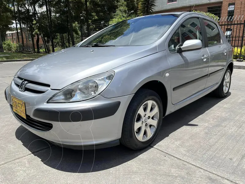 2003 Peugeot 307 5P 2.0L XT