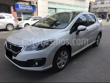 foto Peugeot 308 Allure NAV usado (2016) color Blanco Banquise precio $660.000