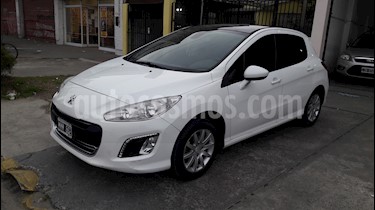 foto Peugeot 308 Allure NAV usado (2013) color Blanco Banquise precio $459.000