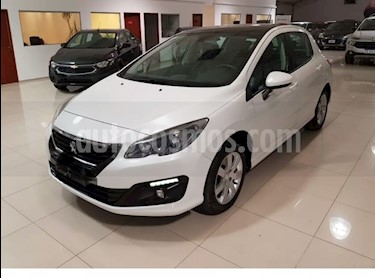 Peugeot 308 Allure Pack usado (2017) color Blanco Nacre precio $590.000