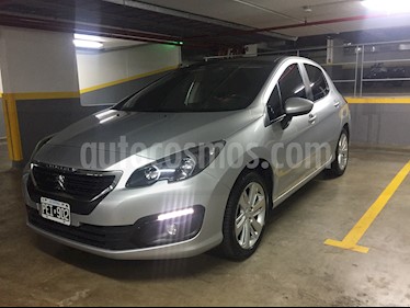 foto Peugeot 308 Allure Plus usado (2015) color Gris Aluminium precio $540.000