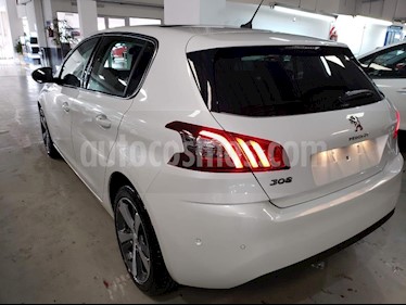 foto Peugeot 308 Allure Plus usado (2019) color Rojo precio $1.850.000