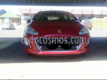 foto Peugeot 308 Allure usado (2015) color Rojo precio $480.000