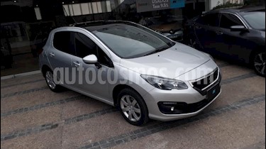 foto Peugeot 308 Allure usado (2017) color Gris Claro precio $540.000
