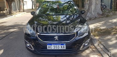 Peugeot 308 Active NAV usado (2017) color Negro precio $300.000