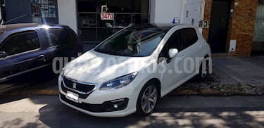 Peugeot 308 Feline THP Tiptronic usado (2016) color Blanco precio $896.000