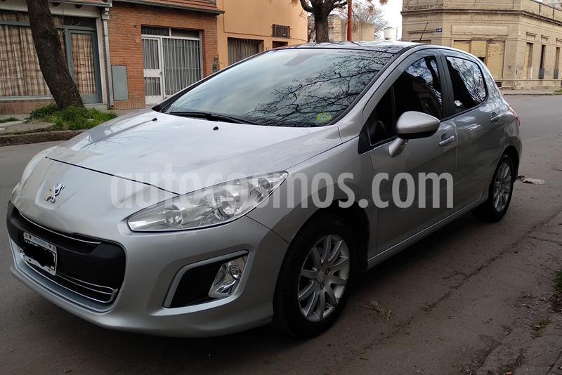 foto Peugeot 308 Allure usado (2013) color Gris Aluminium precio $670.000