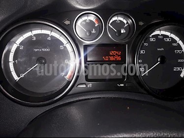 Peugeot 308 Active usado (2014) color Gris Claro precio $565.000