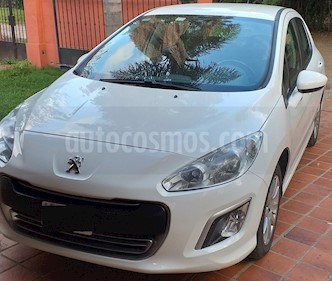 Peugeot 308 Active HDi usado (2013) color Blanco precio $465.000