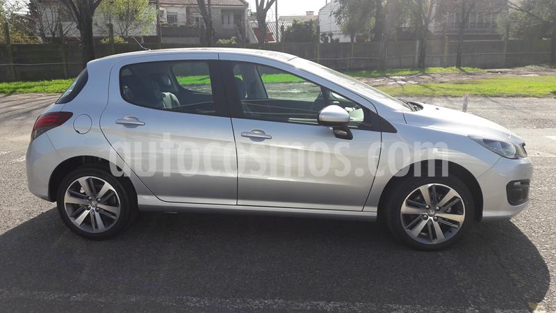 foto Peugeot 308 Feline HDi usado (2020) color Gris Aluminium precio $1.900.000