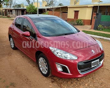 Peugeot 308 Allure usado (2014) color Rojo Rubi precio $650.000
