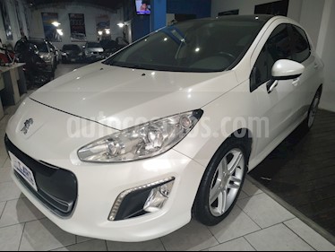 Peugeot 308 Feline HDi 2014/5 usado (2015) color Blanco Nacre precio $585.000