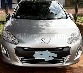 Foto Peugeot 308 Feline HDi usado (2015) color Gris precio $492.000