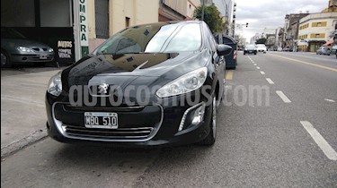 foto Peugeot 308 Feline usado (2013) color Negro Perla precio $480.000