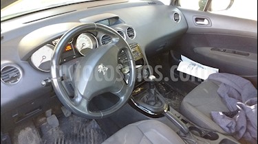Peugeot 408 Active usado (2015) color Gris Grafito precio $410.000