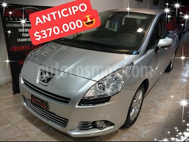 foto Peugeot 5008 SUV Allure THP Tiptronic usado (2013) color Gris Claro precio $370.000
