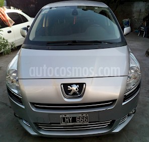 Peugeot 5008 Allure 7 plazas usado (2012) color Gris Aluminium precio $380.000