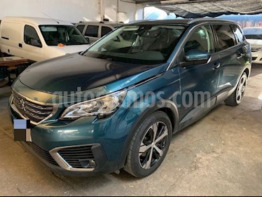 Peugeot 5008 Allure usado (2019) color Azul precio $2.980.000