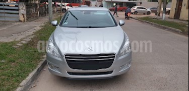 foto Peugeot 508 Allure 1.6 THP usado (2014) color Plata precio $490.000