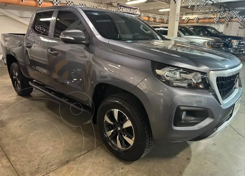 Foto Peugeot Landtrek Allure 4x2 usado (2023) color Gris Roca precio $499,000
