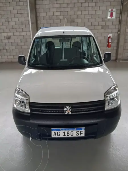 Foto Peugeot Partner Patagonica 1.6 VTC Plus usado (2023) color Blanco financiado en cuotas(anticipo $3.000.000 cuotas desde $280.000)