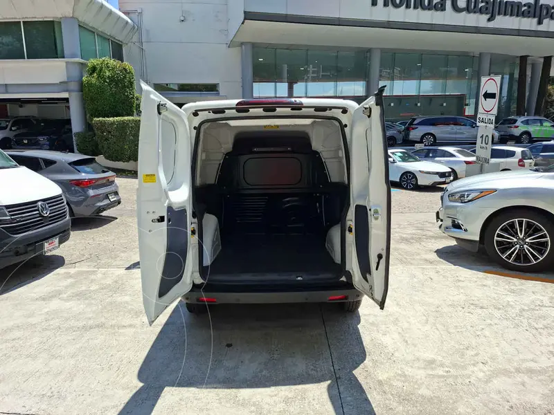 peugeot partner-rapid