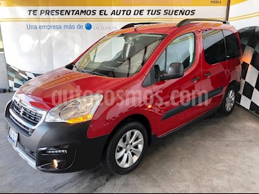Foto venta Auto Seminuevo Peugeot Partner Tepee Outdoor 7 pas. (2019) color Rojo precio $270,000