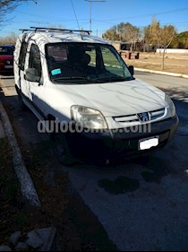 Peugeot Partner Furgon Confort 1.4 usado (2010) color Blanco precio $300.000
