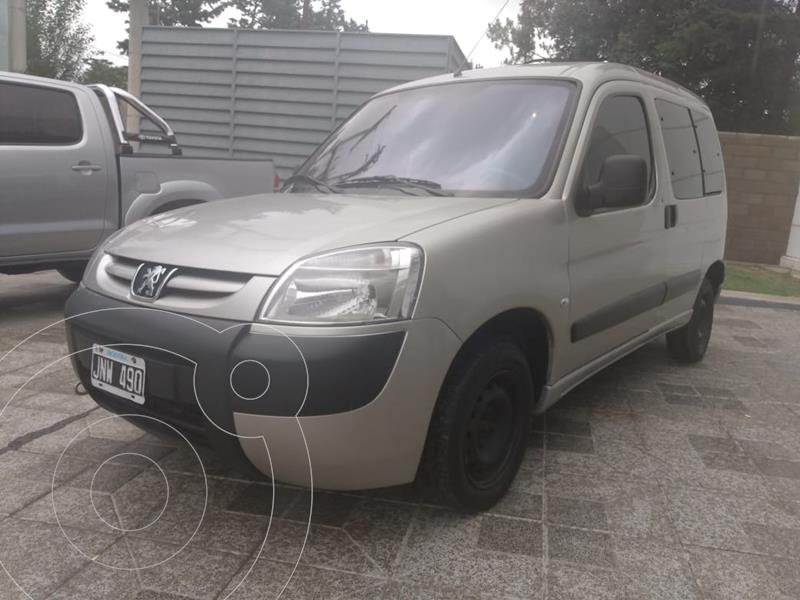 Foto Peugeot Partner Patagonica usado (2011) color Gris precio $790.000