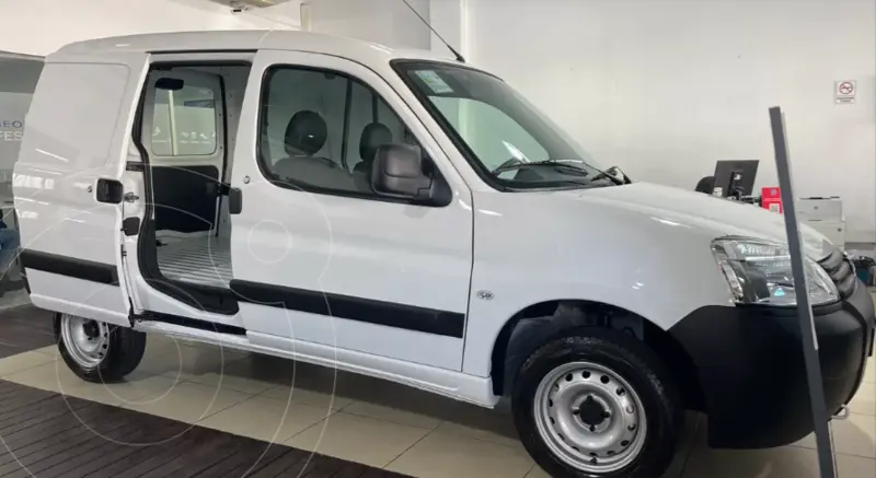 Foto Peugeot Partner Furgon Confort 1.6 HDi nuevo color Blanco Banquise financiado en cuotas(anticipo $7.800.000 cuotas desde $330.000)