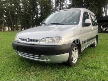 Peugeot Partner Patagonica DSL Full usado (2008) color Gris Claro precio $330.000