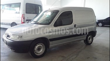 foto Peugeot Partner Furgon 1.9 D Confort PLC usado (2007) color Gris Claro precio $230.000