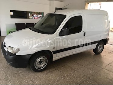 foto Peugeot Partner Furgón 1.9 DSL PLC usado (2007) color Blanco precio $130.000